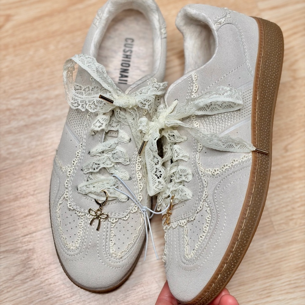 Women's Lace-Embellished Cream Sneakers